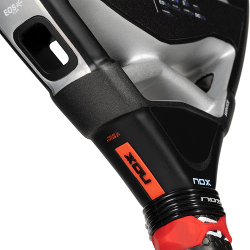 AT GENIUS ATTACK 18K RACKET